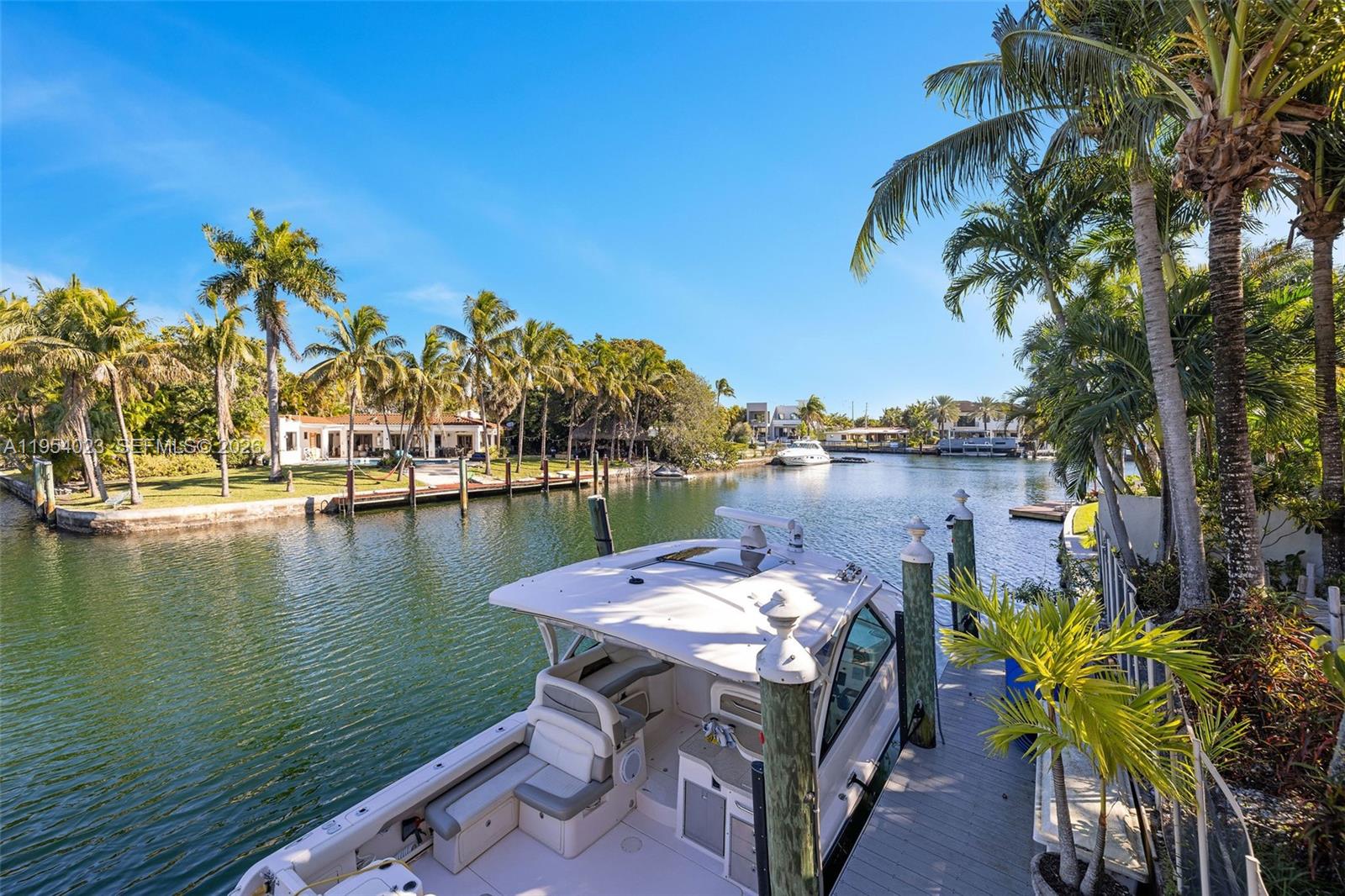 VENETIAN SEC KEYSTONE POI - Residential