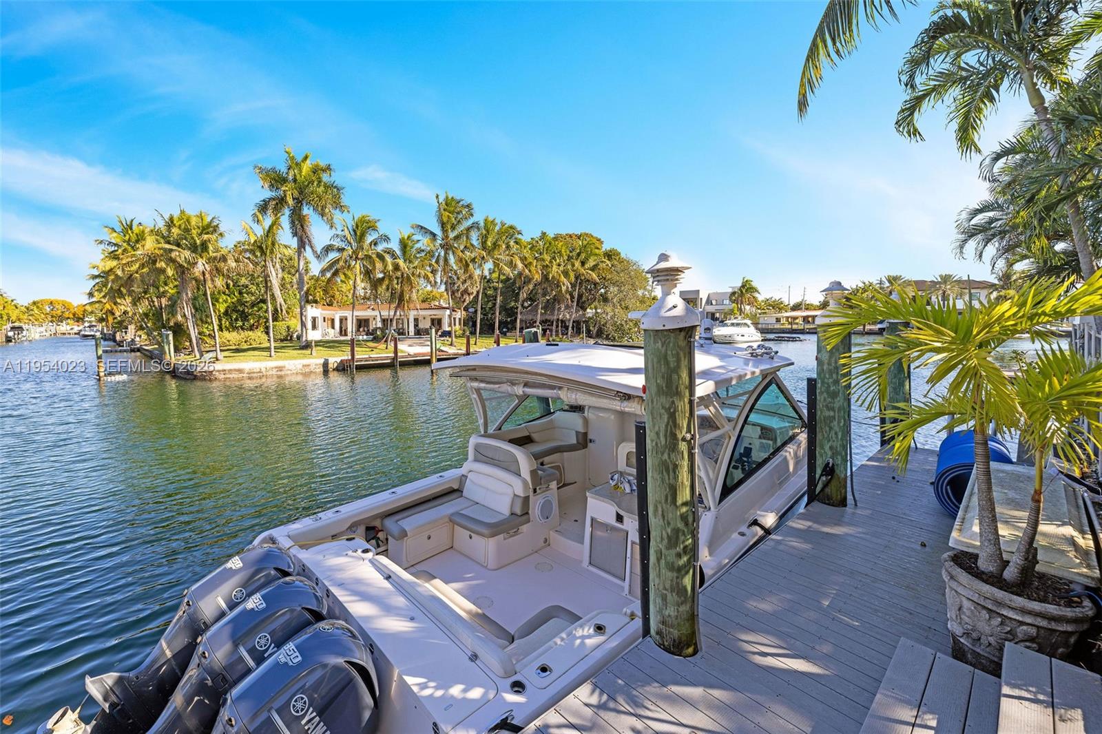 VENETIAN SEC KEYSTONE POI - Residential