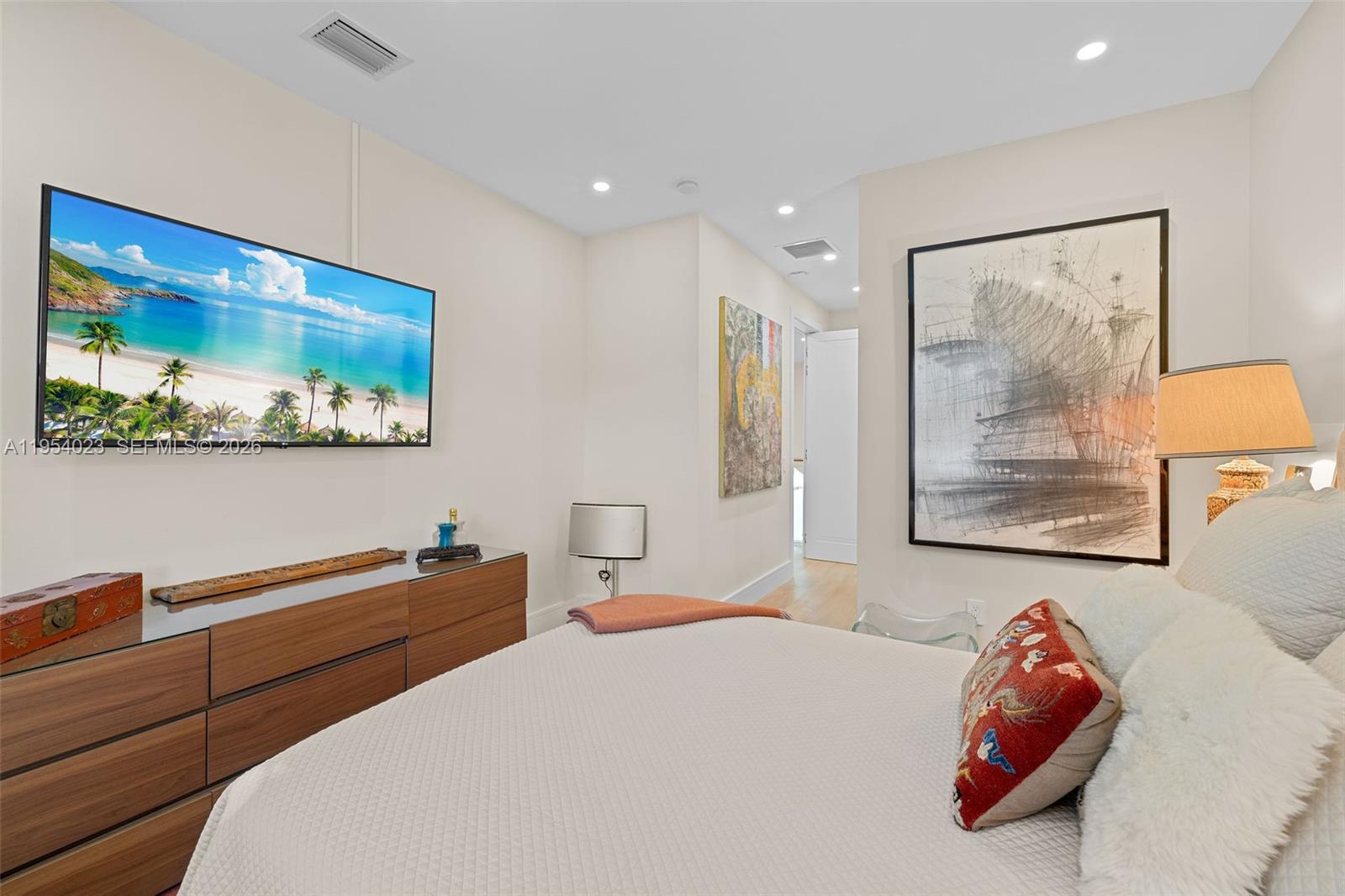 VENETIAN SEC KEYSTONE POI - Residential