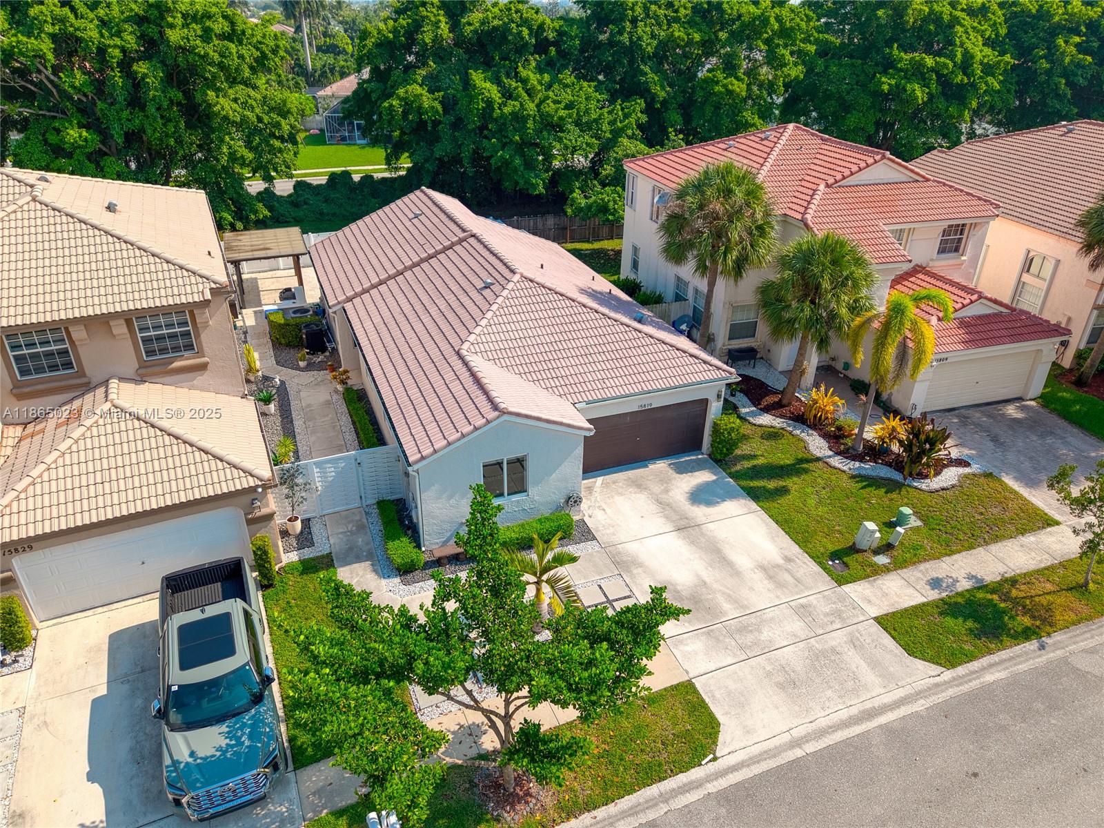 15819 NW 4th St