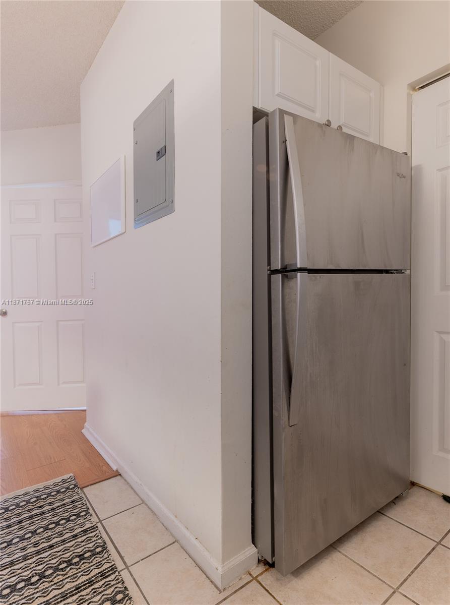 PORTO BELLAGIO CONDO - Residential