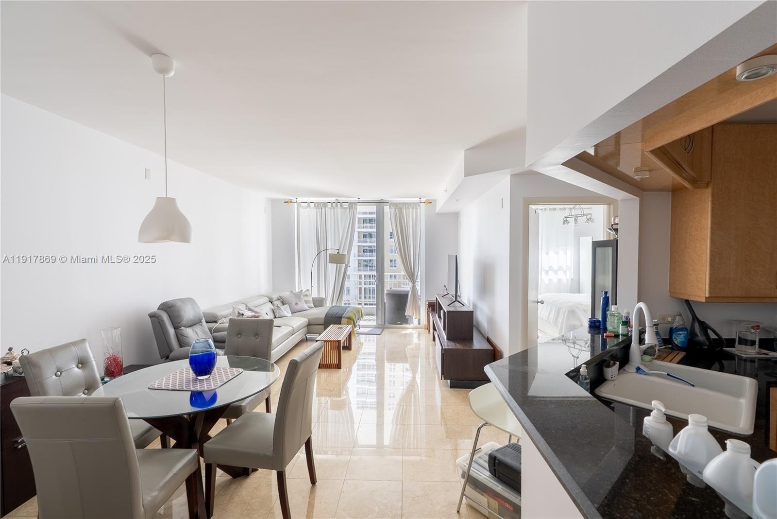 COURTS BRICKELL KEY CONDO - Residential