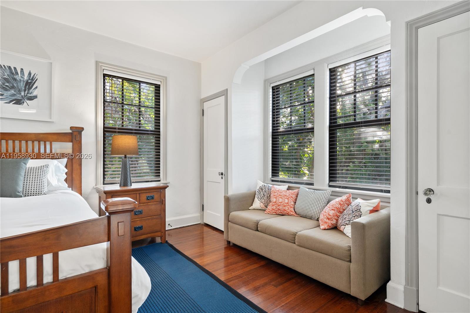 MID GOLF SUB - Residential Lease