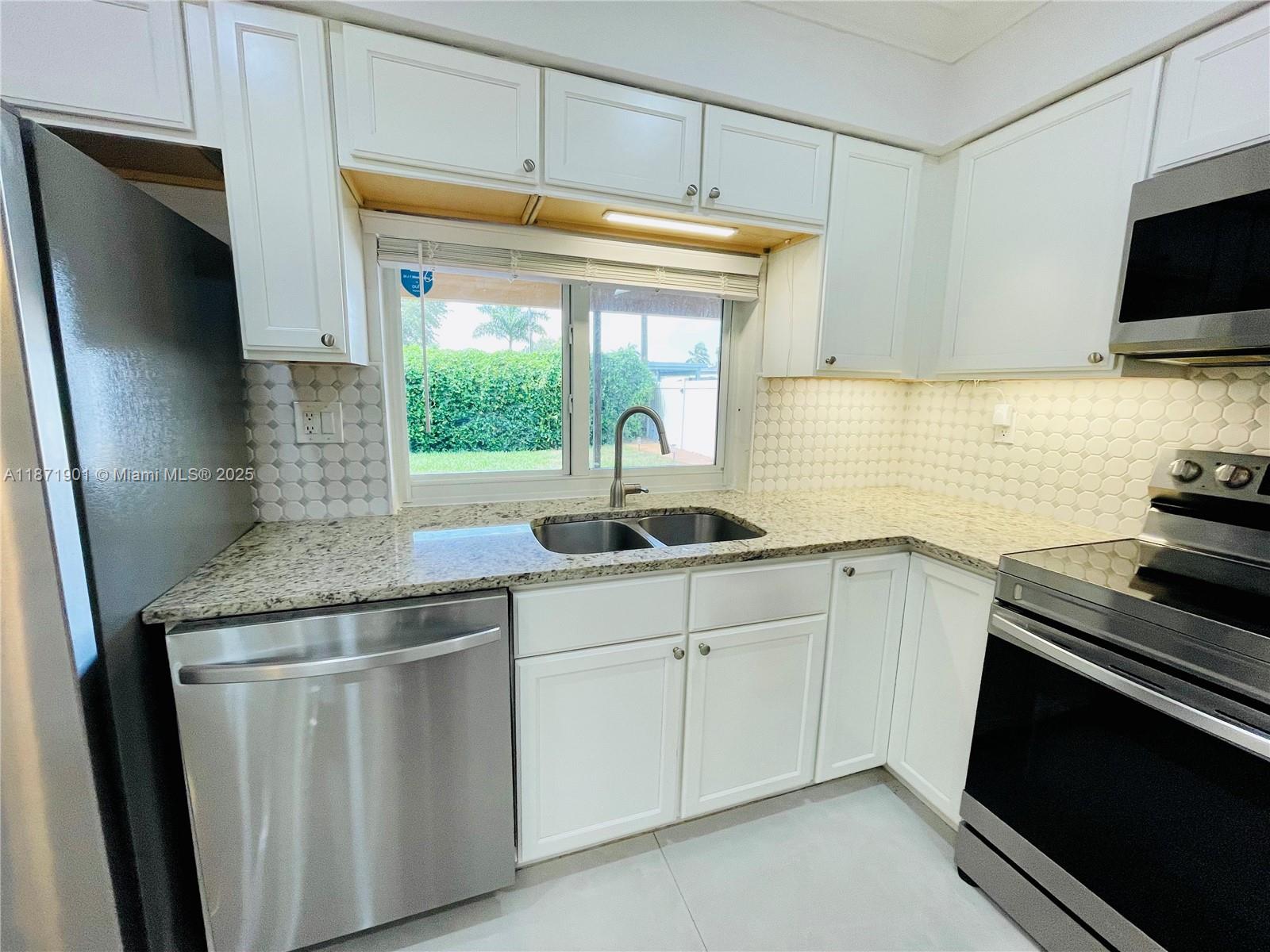 BOULEVARD HEIGHTS SEC 9 - Residential Lease