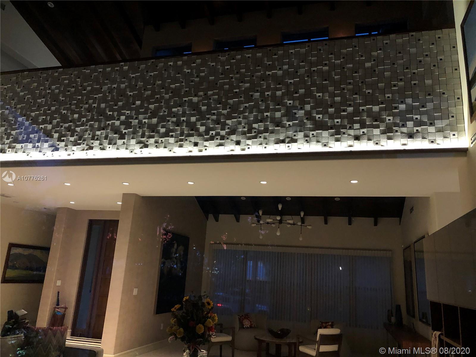 HOLIDAY COLONY - Residential