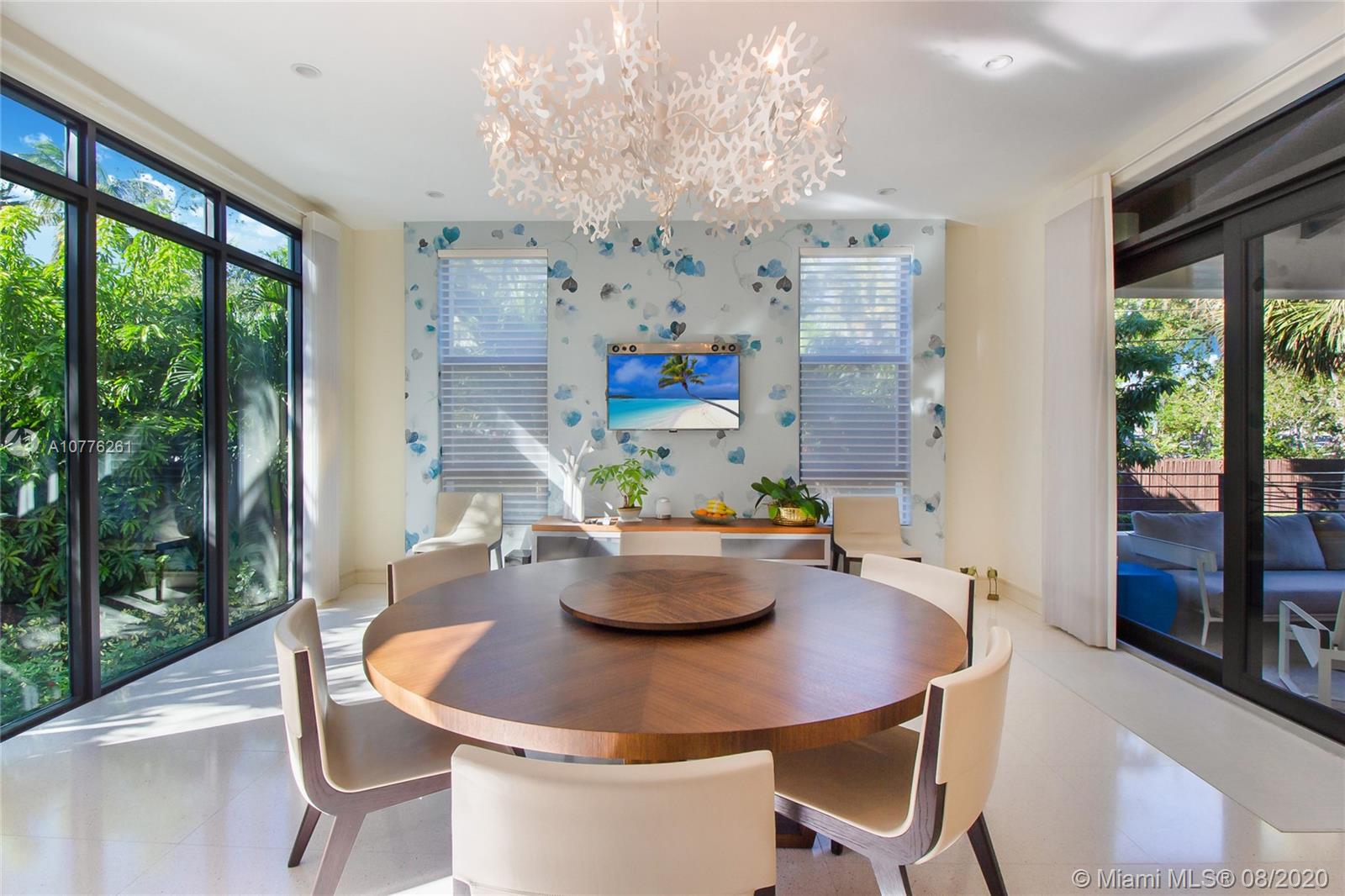 HOLIDAY COLONY - Residential