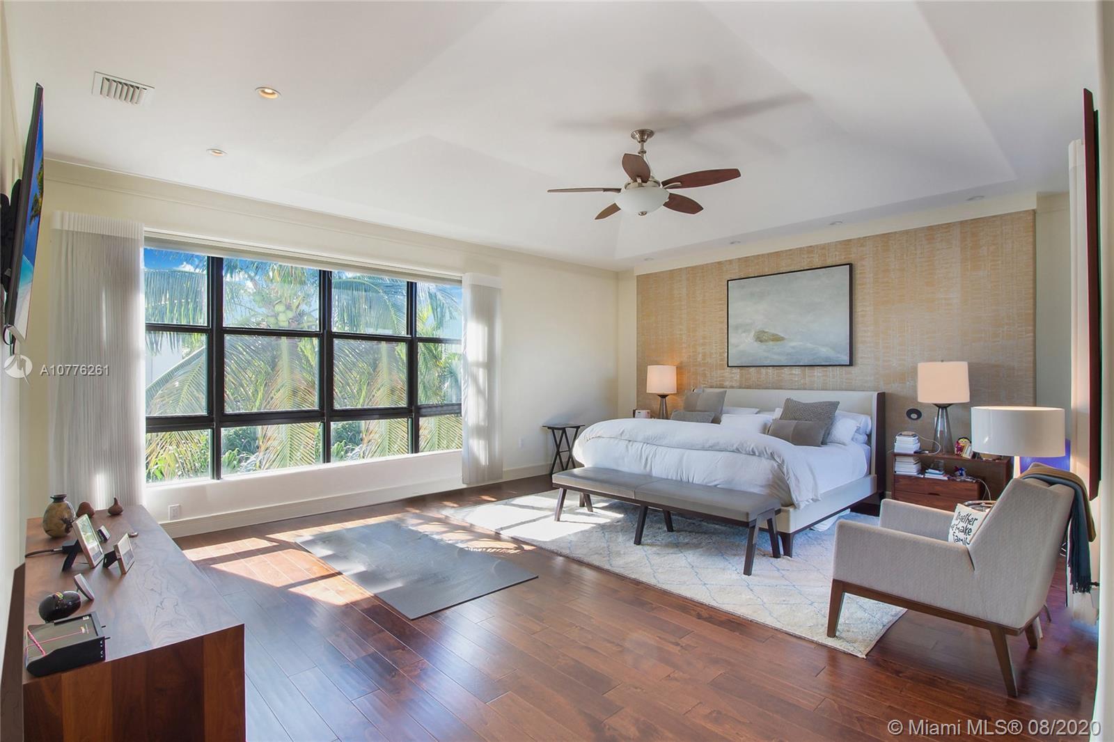 HOLIDAY COLONY - Residential