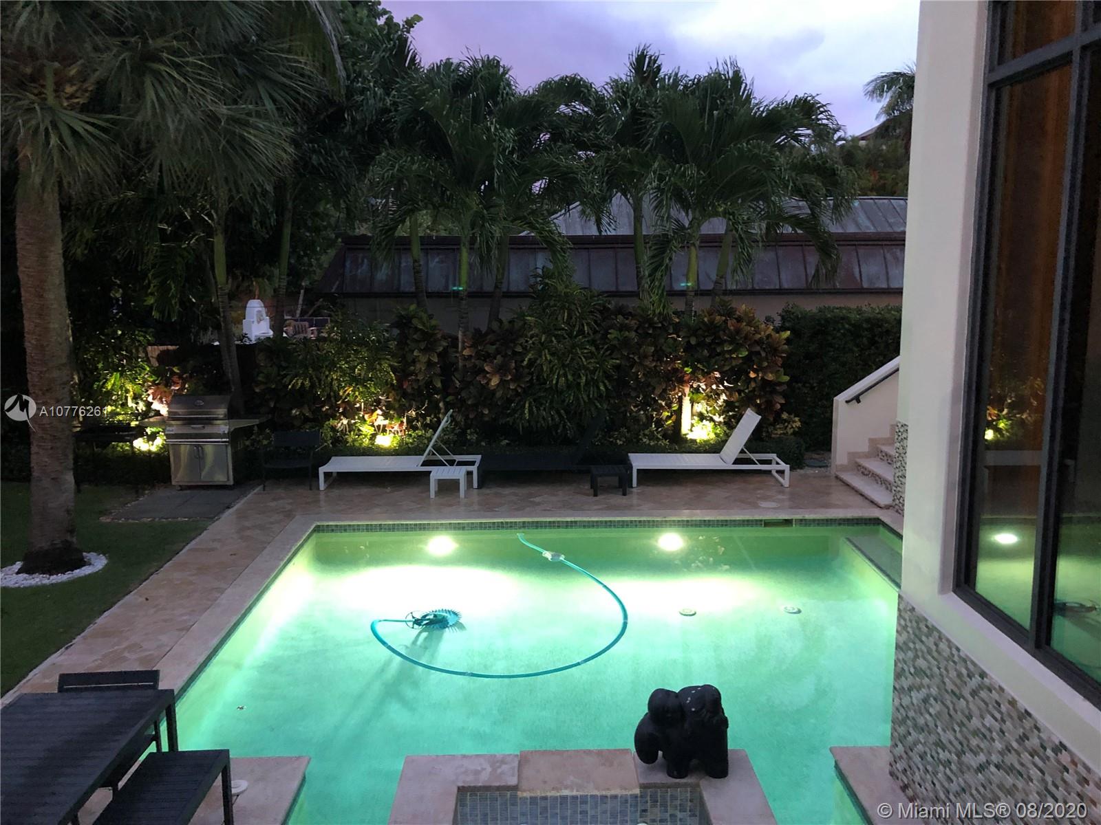 HOLIDAY COLONY - Residential