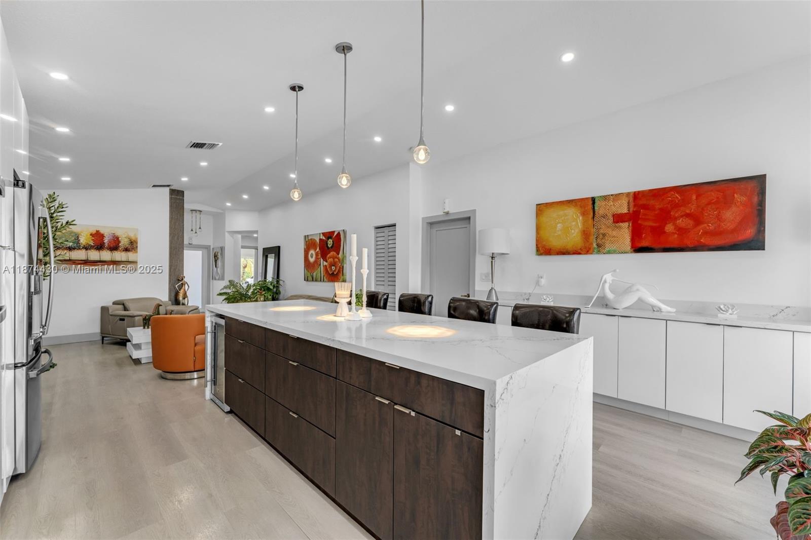 FOREST LAKES GARDENS SEC - Residential