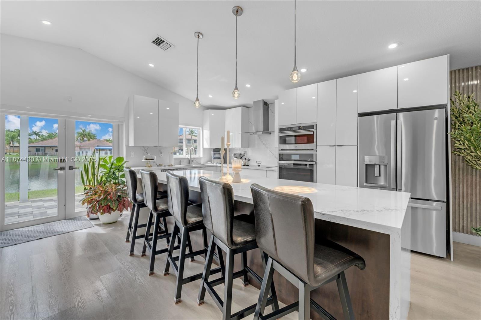 FOREST LAKES GARDENS SEC - Residential