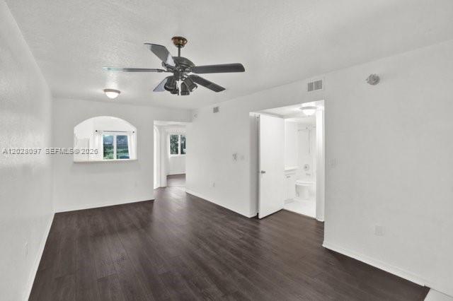 975 NE 34th Ave 103