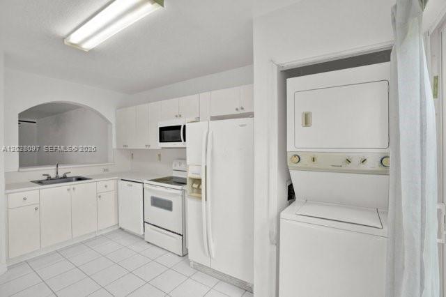975 NE 34th Ave 103