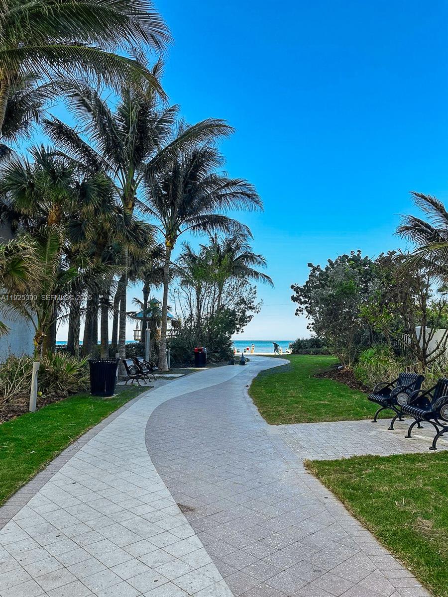 ARLEN HOUSE CONDO - Residential