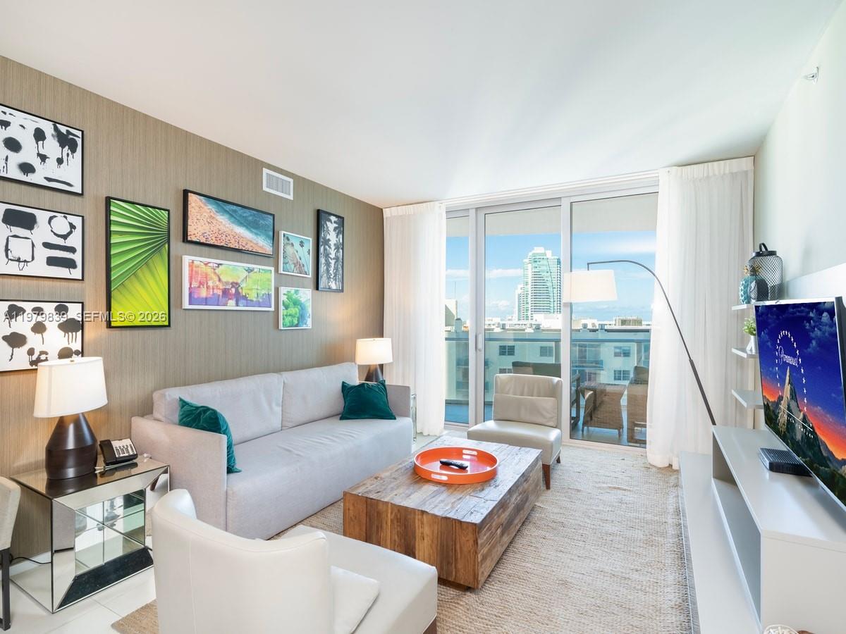 4111 SOUTH OCEAN DRIVE CO - Residential