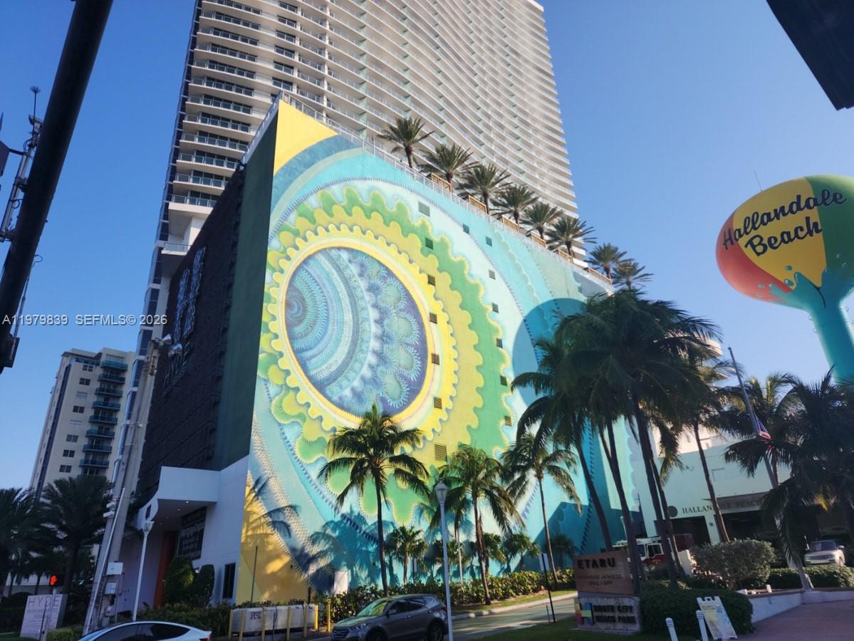 4111 SOUTH OCEAN DRIVE CO - Residential