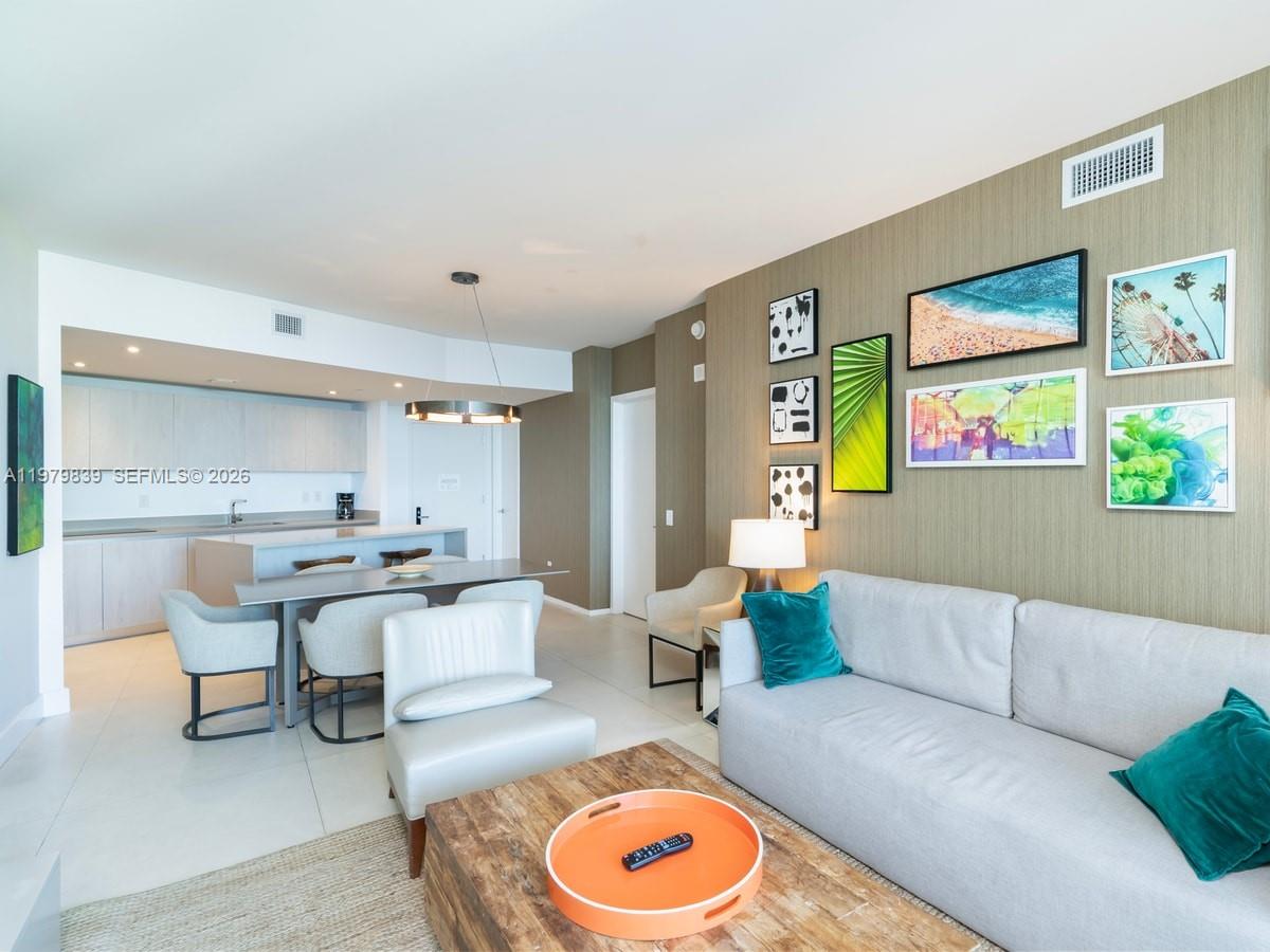 4111 SOUTH OCEAN DRIVE CO - Residential