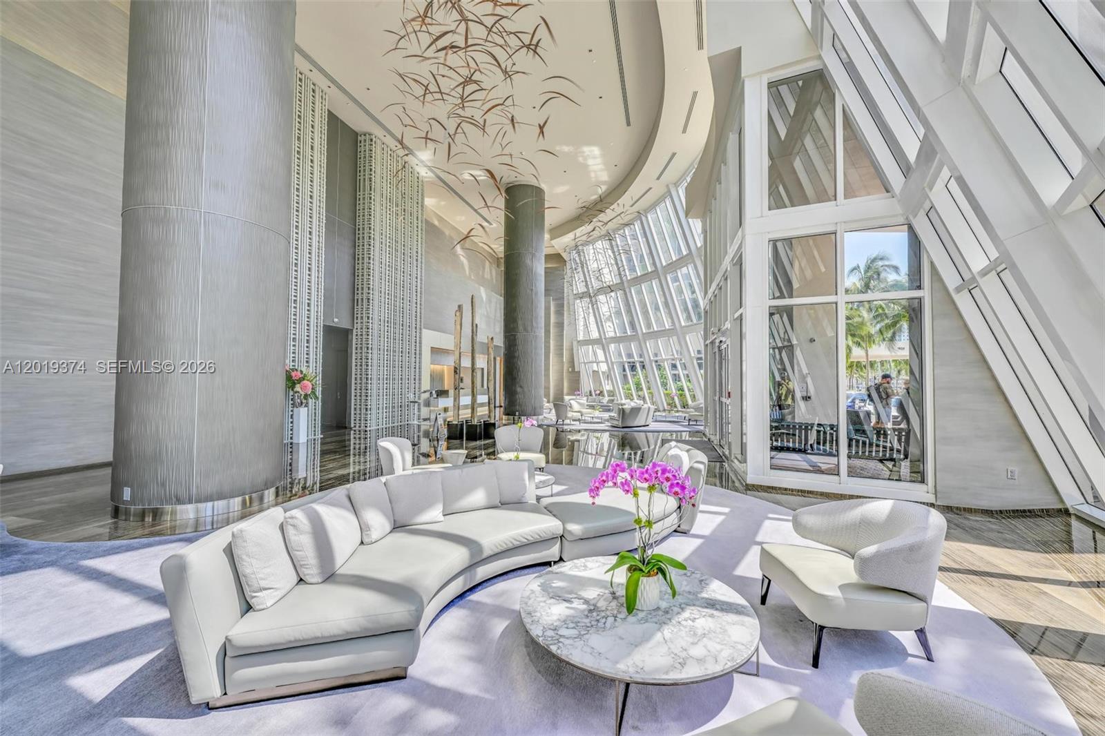 BEACH CLUB II - Residential