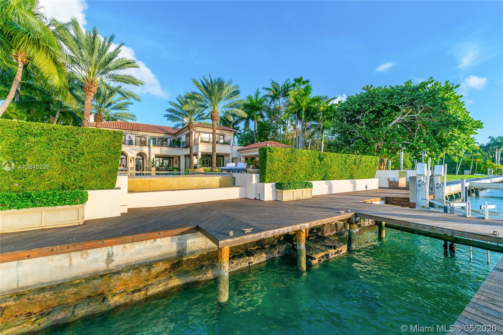 STAR ISLAND - Residential