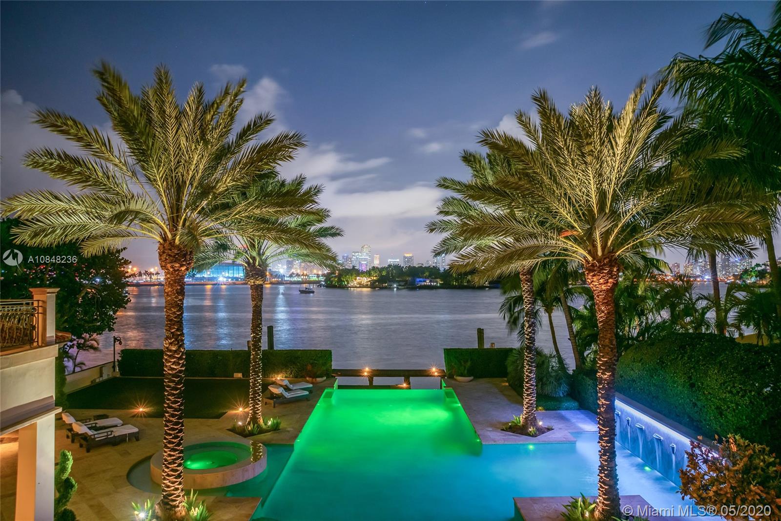 STAR ISLAND - Residential