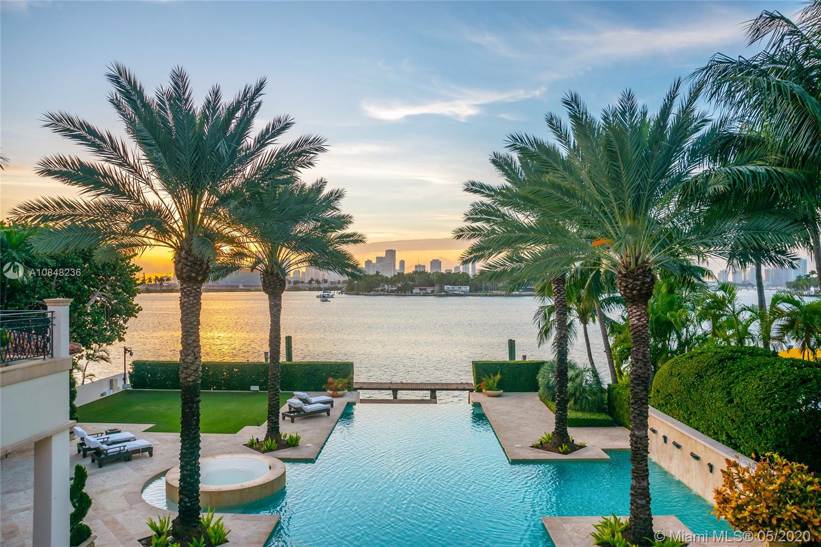 STAR ISLAND - Residential