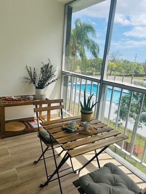 1101 Hillcrest Ct 306 Hollywood FL 33021