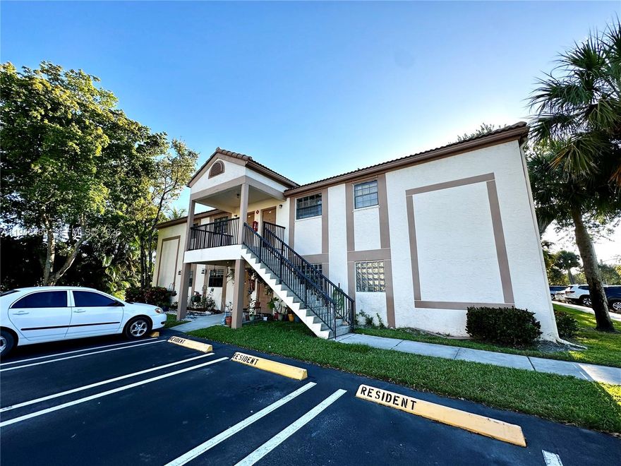This is a 2-bedroom, 2-bath condo in Coral Springs, FL, offering strong rental income potential with an estimated rent of $2,200 month. Offering $8,000 as Seller Credit only for full price offers. The property presents an attractive investment opportunity with a high ROI and significant appreciation prospects in a growing market. Investor Opportunity or your starter home located in the best spot in Coral Springs. This is a corner apartment facing the water channel offering unlimited sunsets views. Ample layout including the washer and dryer inside and a storage in the balcony. One bathroom is fully renovated. No restrictions to rent. Building passed the 40 yrs inspection.