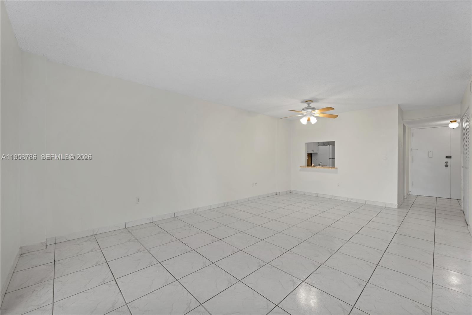 WINDWOOD CONDO - Residential