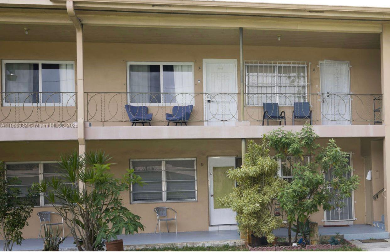 Enjoy tranquil living 1-bedroom, 1-bathroom unit in the quiet Essex Village community. This property offers excellent potential for investors seeking low maintenance and high turnover. From the sleek flooring to the cozy ambiance, this unit is a must-see masterpiece. Is close to Hialeah Elementary School, Miami Springs Middle School and Miami Springs Senior High School. Don't miss the opportunity to own this spectacular condo!
