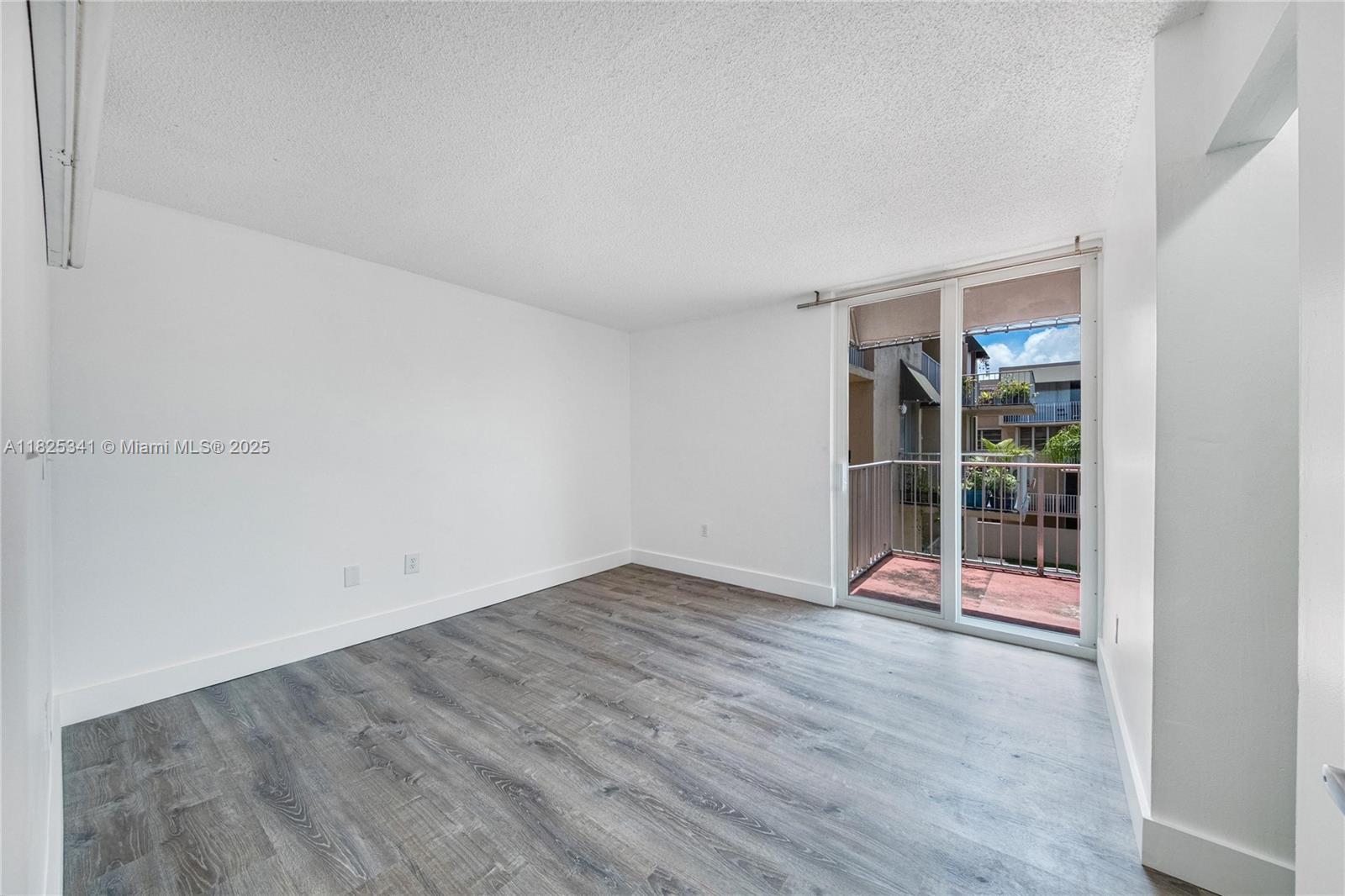 THE TERRACES CONDO PH II - Residential