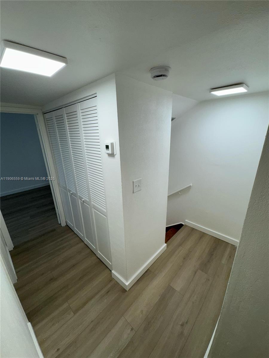 LEE PARK CONDO - Residential