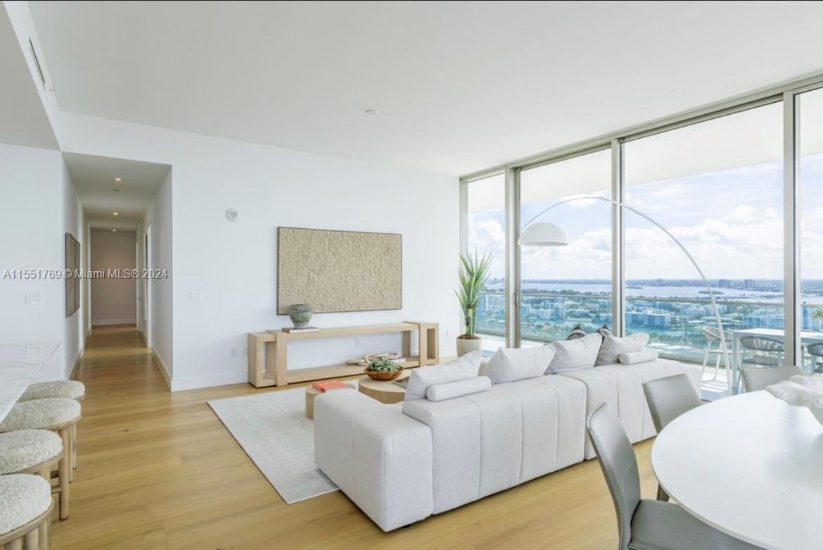 OCEANA BAL HARBOUR CONDO - Residential