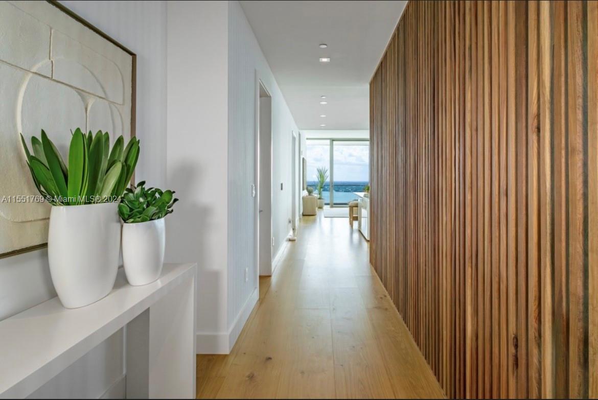 OCEANA BAL HARBOUR CONDO - Residential