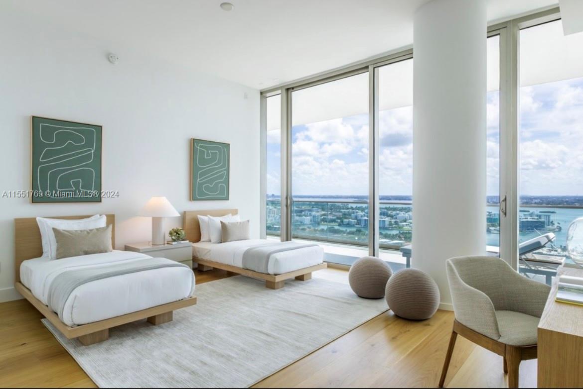 OCEANA BAL HARBOUR CONDO - Residential