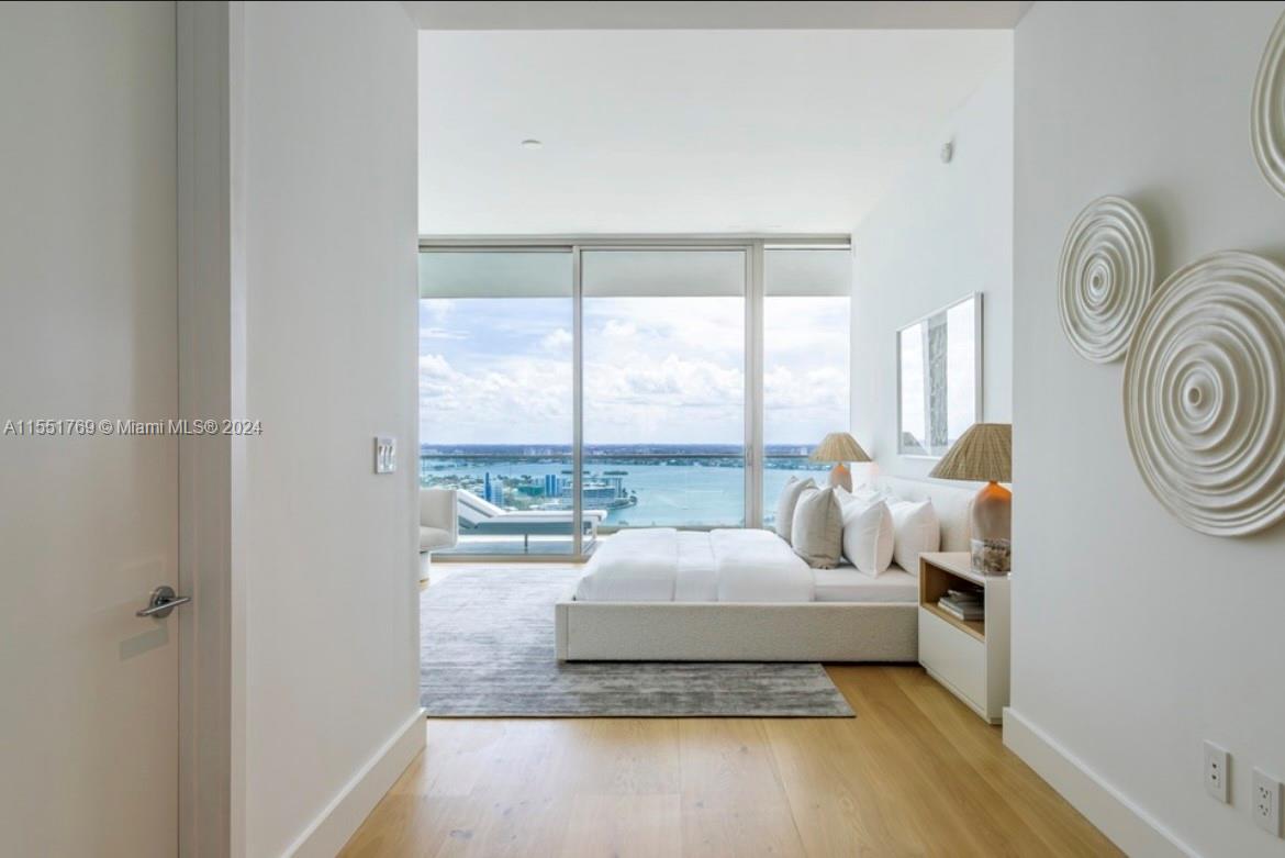 OCEANA BAL HARBOUR CONDO - Residential