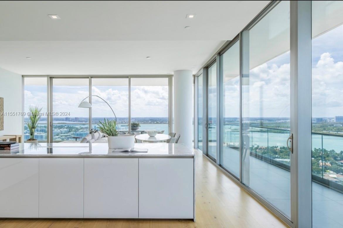 OCEANA BAL HARBOUR CONDO - Residential