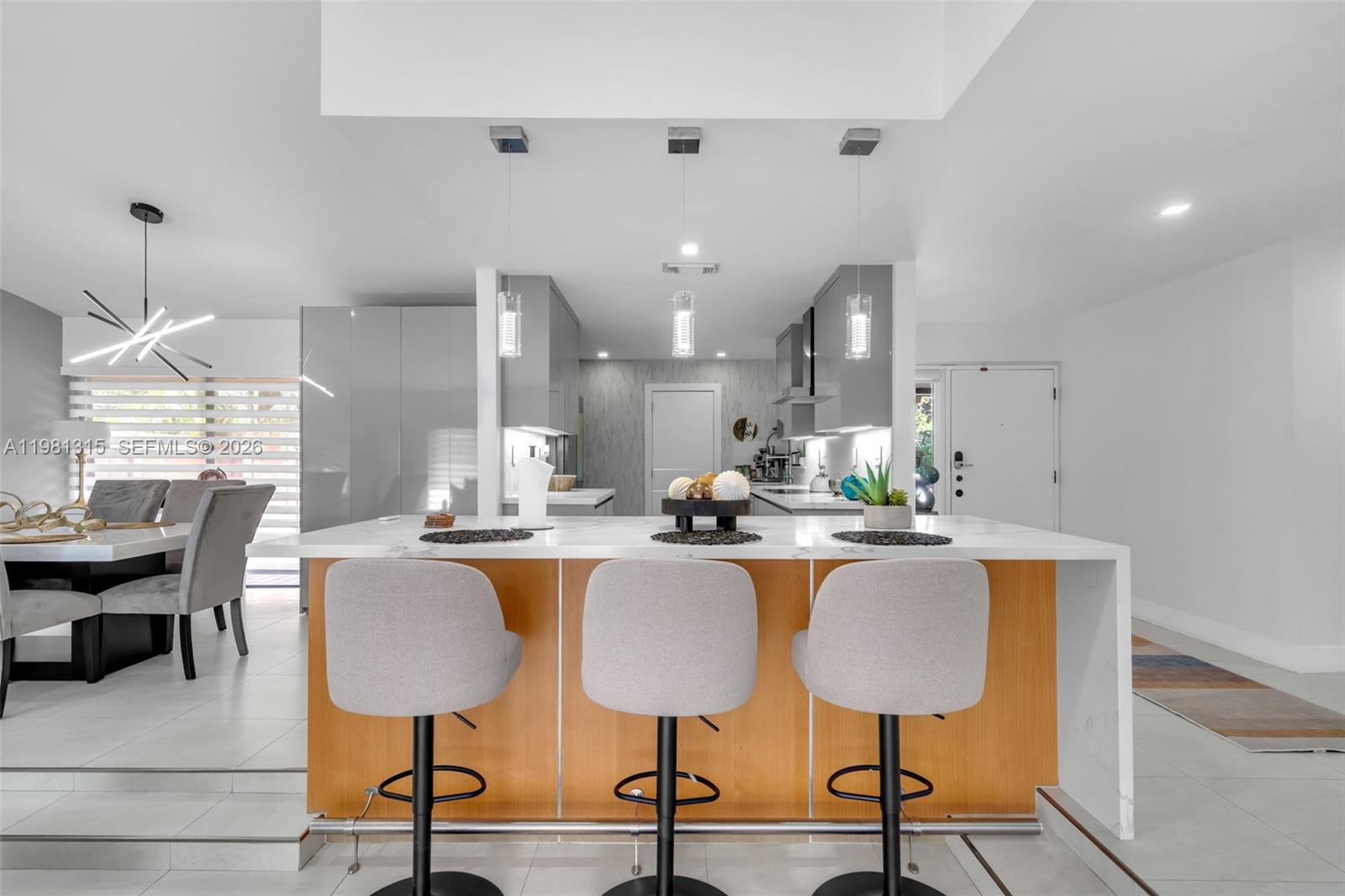 SKY LAKE VILLAS - Residential