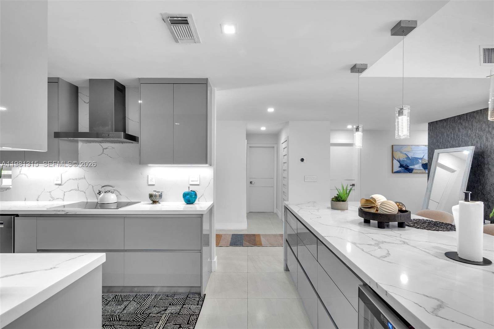 SKY LAKE VILLAS - Residential