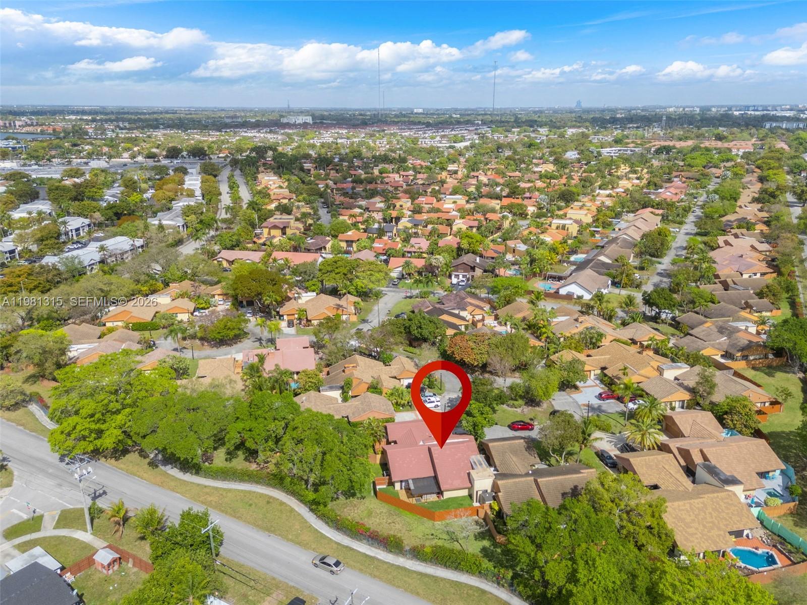 SKY LAKE VILLAS - Residential