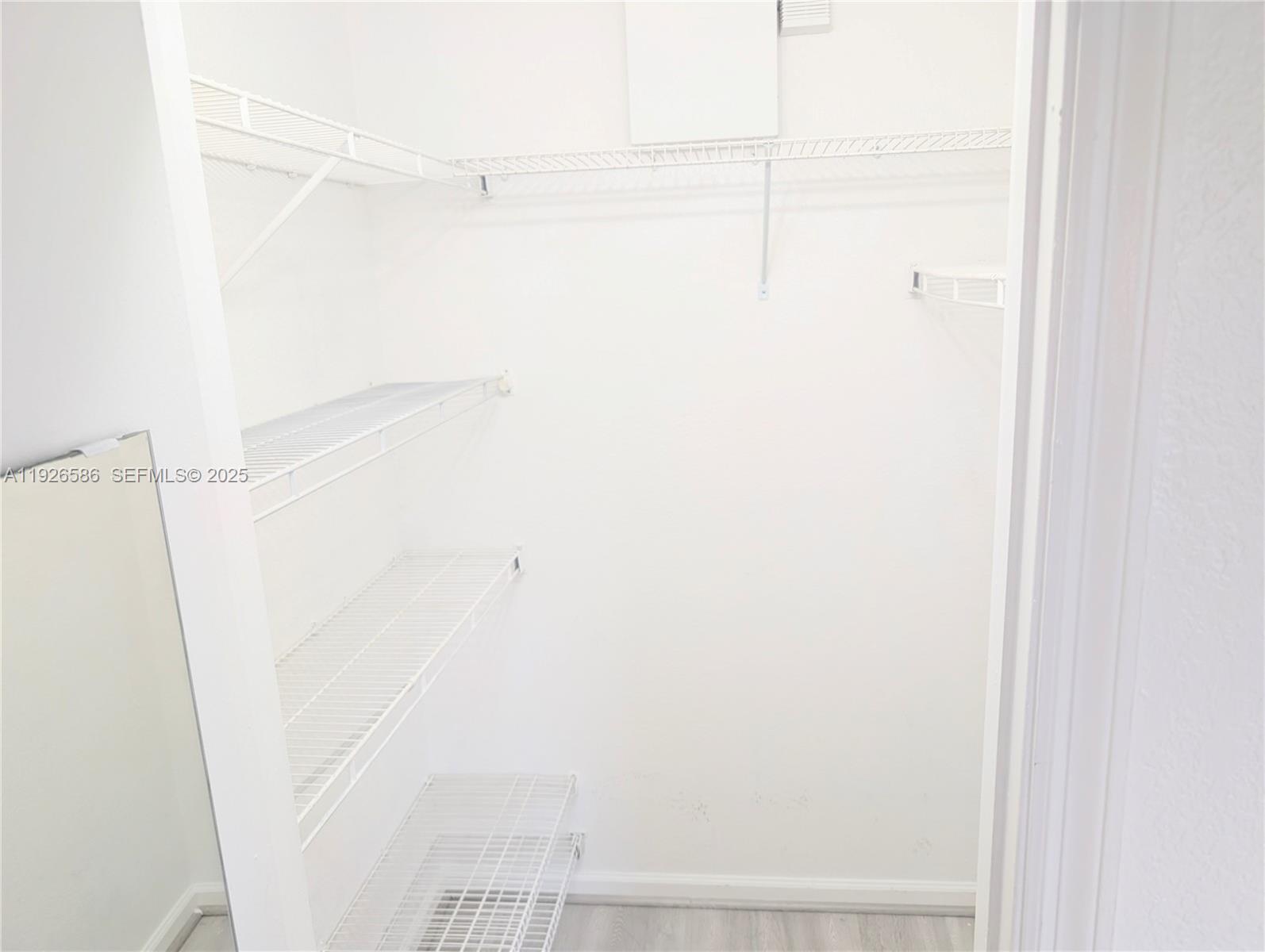 ISLES AT LAGO MAR CONDO - Residential Lease