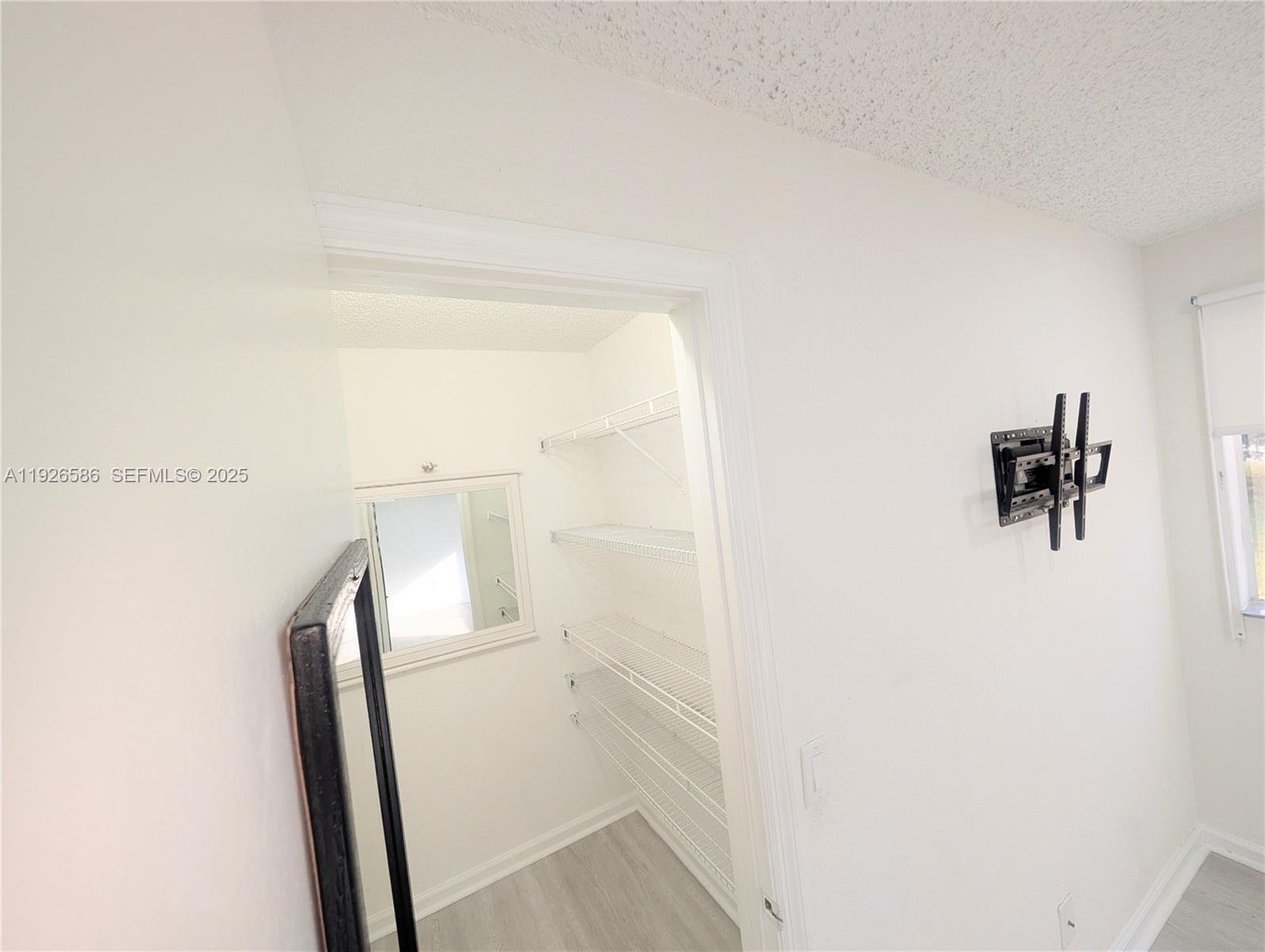 ISLES AT LAGO MAR CONDO - Residential Lease