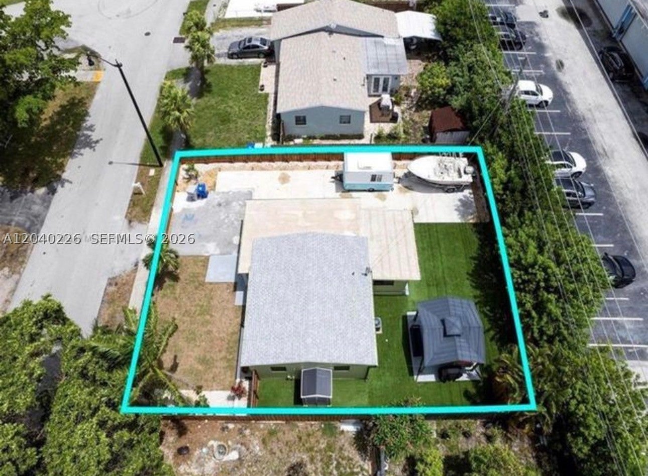 2730 NE 16th Ave, Pompano Beach FL 33064