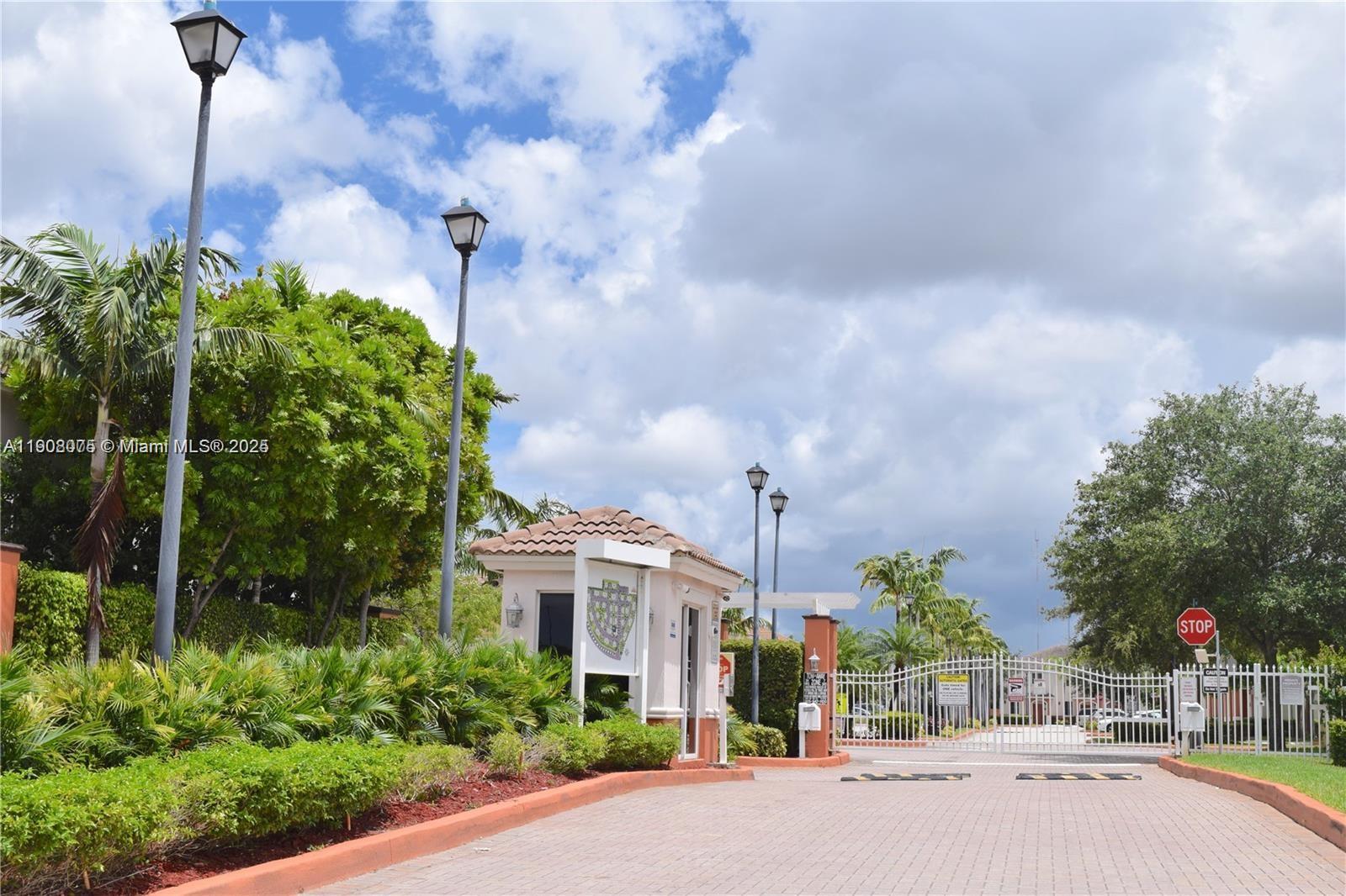 SOLABELLA CONDO - Residential Lease