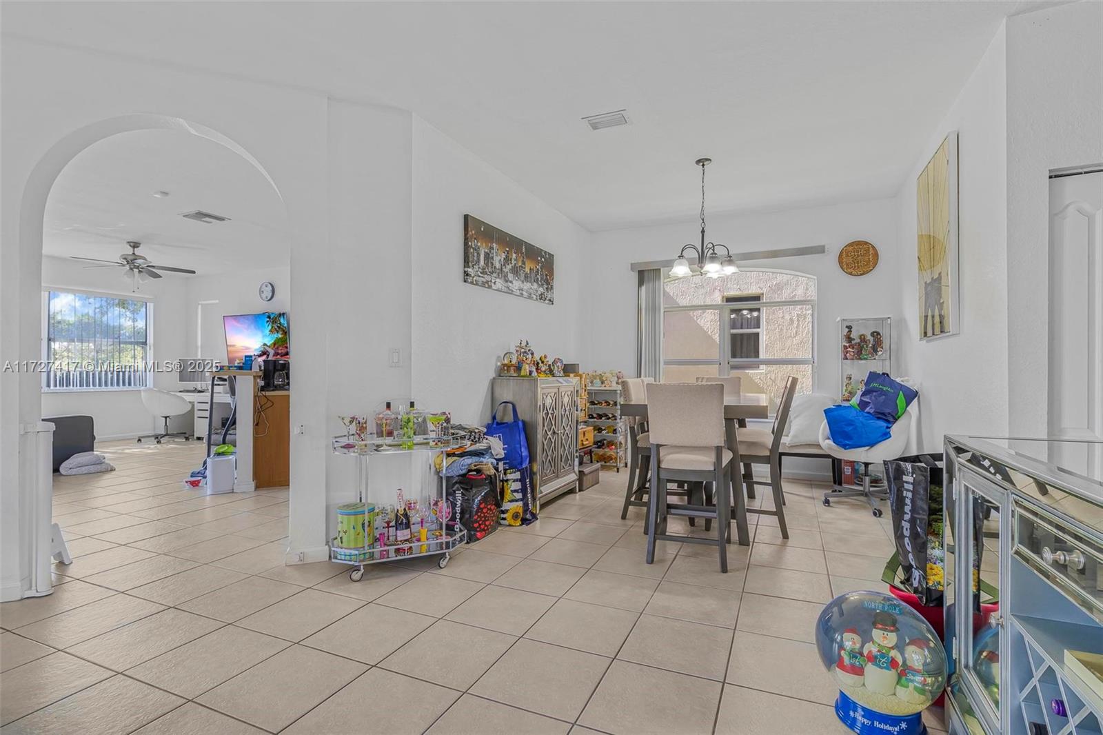 PORTOFINO POINTE - Residential