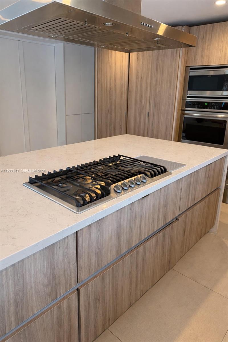 HIGHLAND GARDENS - Residential