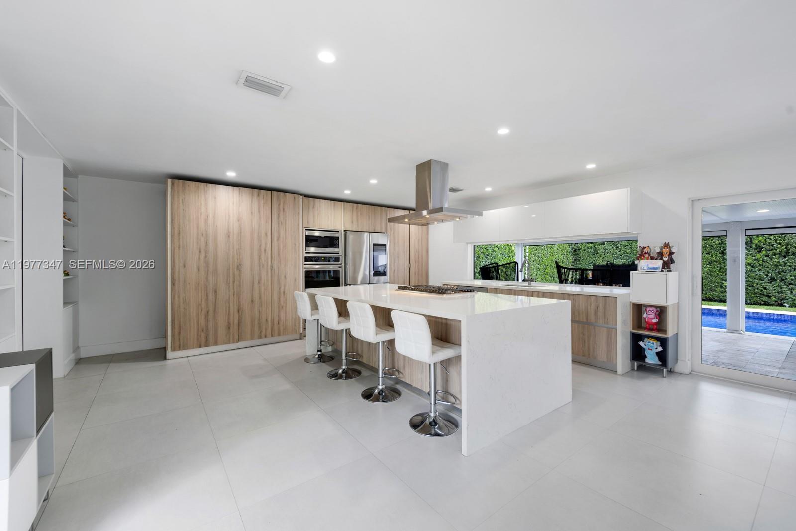 HIGHLAND GARDENS - Residential