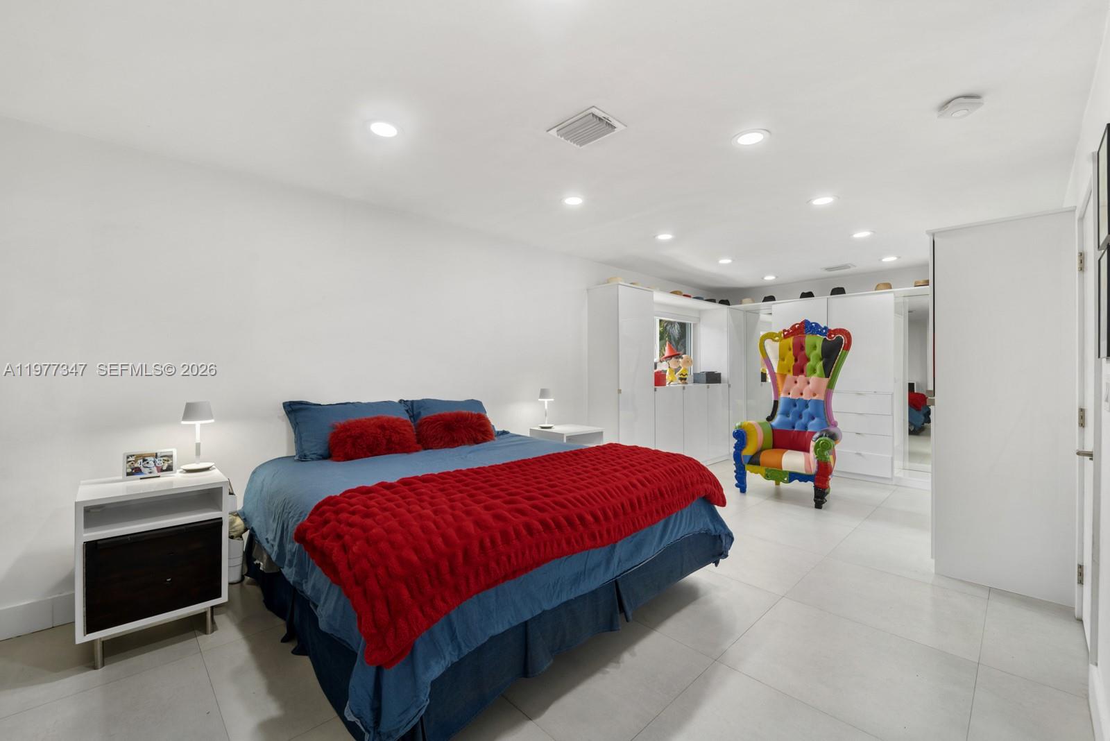 HIGHLAND GARDENS - Residential