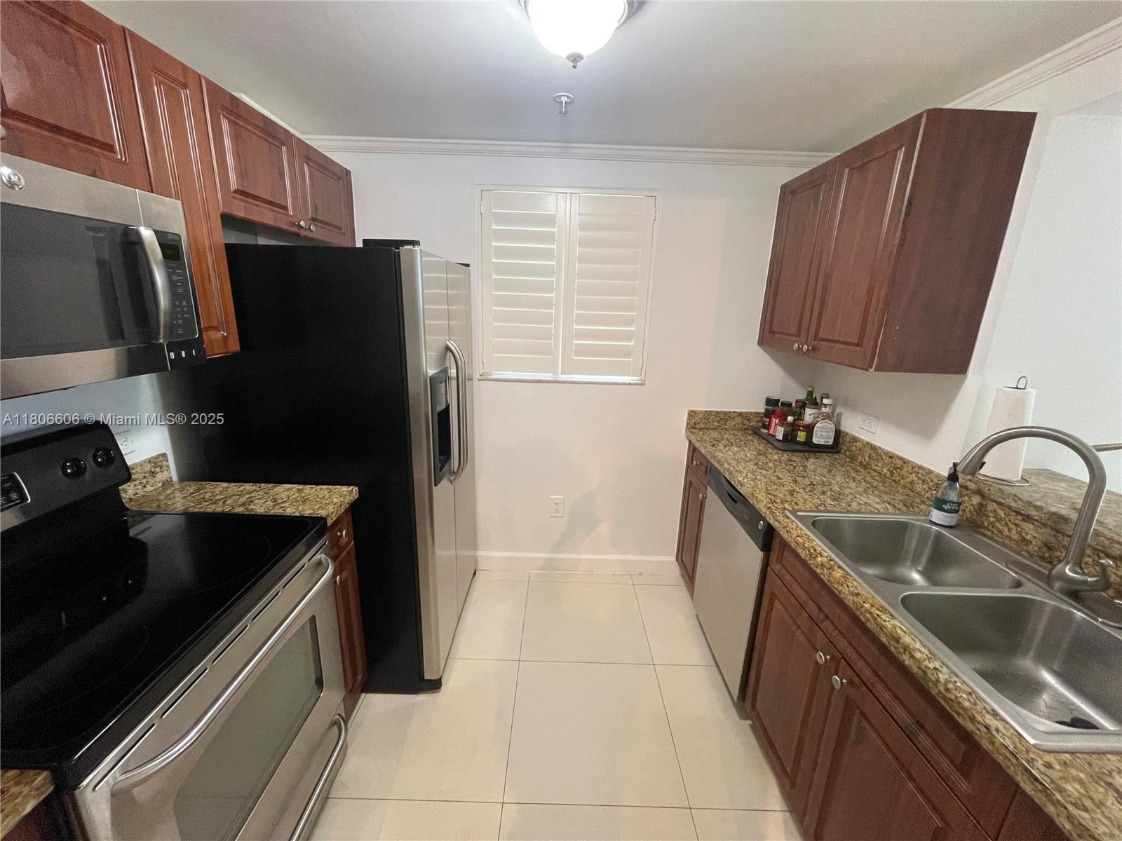 2600 SW 27th Ave 708