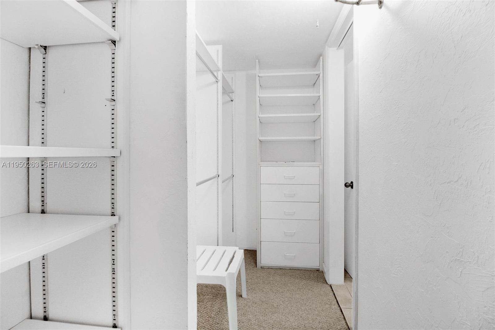 GATEWAY ESTATES PARK COND - Residential