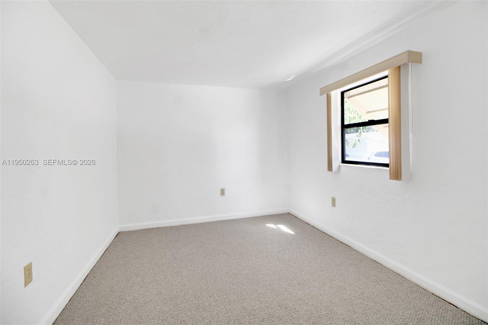 GATEWAY ESTATES PARK COND - Residential