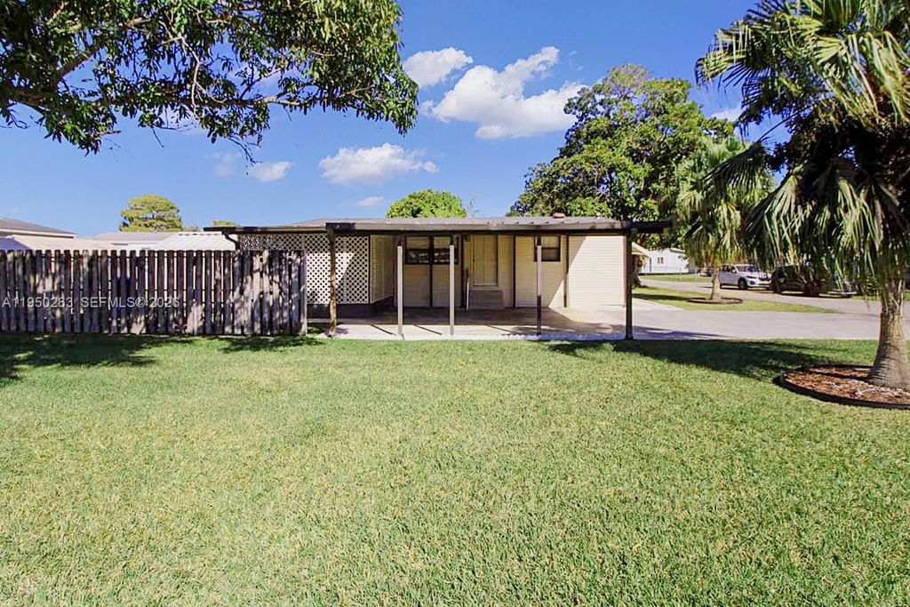 Photo of 35250 SW 177th Ct Unit #44, Homestead, FL 33034 (MLS # A11950263)